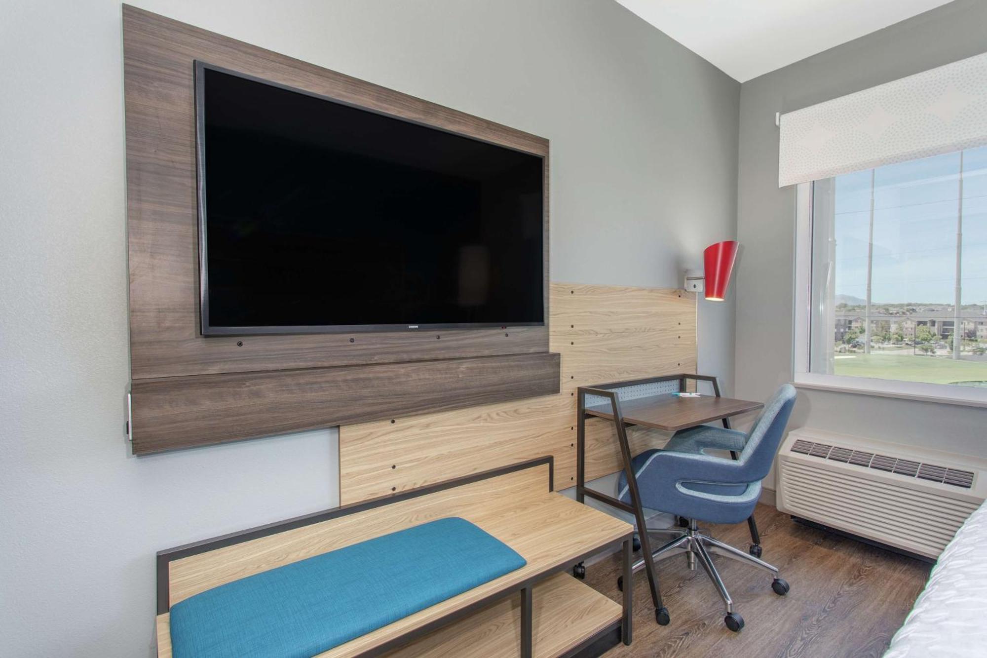 Tru By Hilton Salt Lake City Midvale Extérieur photo